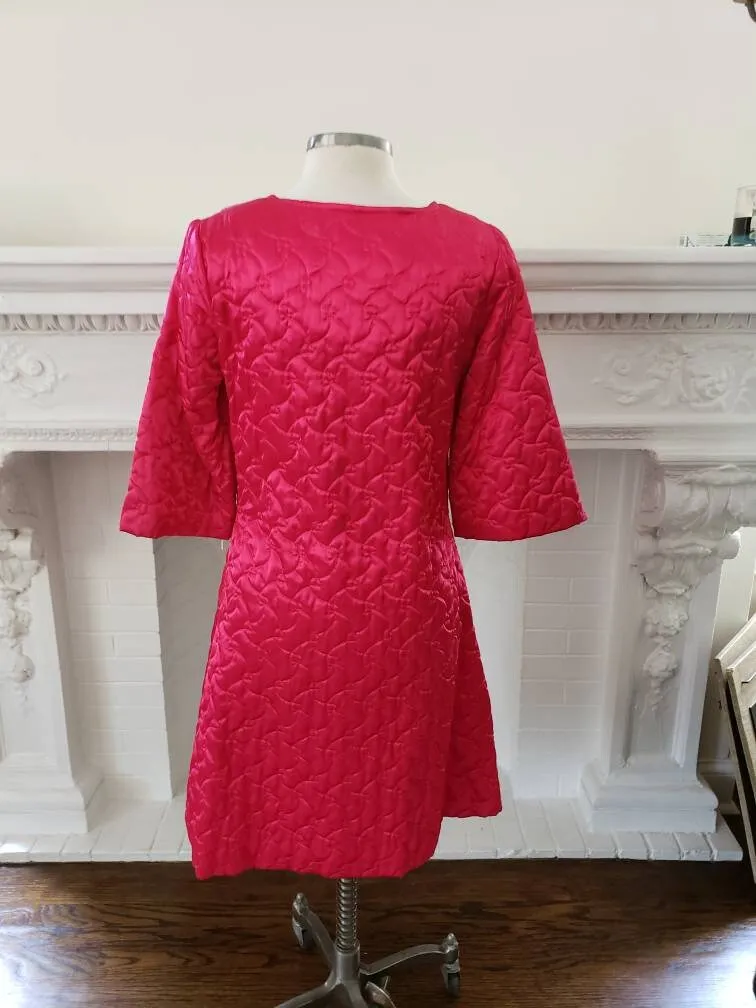1960s Hot Pink Quilted Lounger robe / 60s A line Boudoir Jacket Zip Up Tassel Dela-Ann / Medium