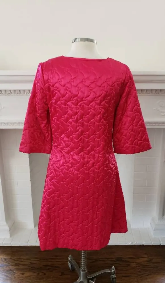 1960s Hot Pink Quilted Lounger robe / 60s A line Boudoir Jacket Zip Up Tassel Dela-Ann / Medium