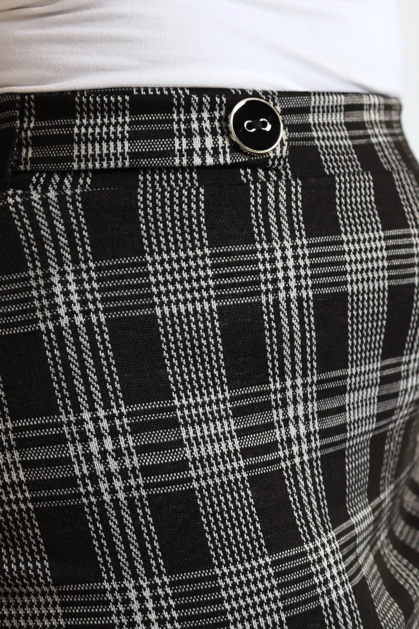 Basic Tartan Check Career Skirt - Black/White