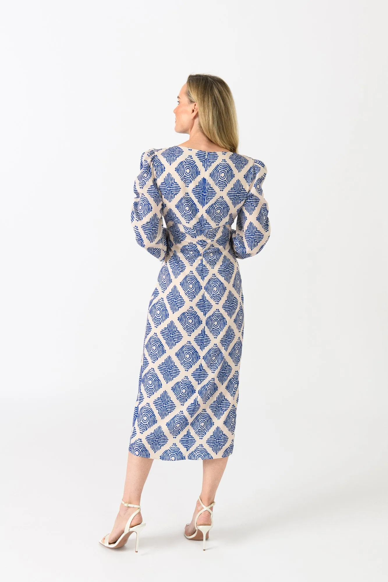 Caroline Kilkenny Alfie Leaf Print Rouched Midi Dress in Blue