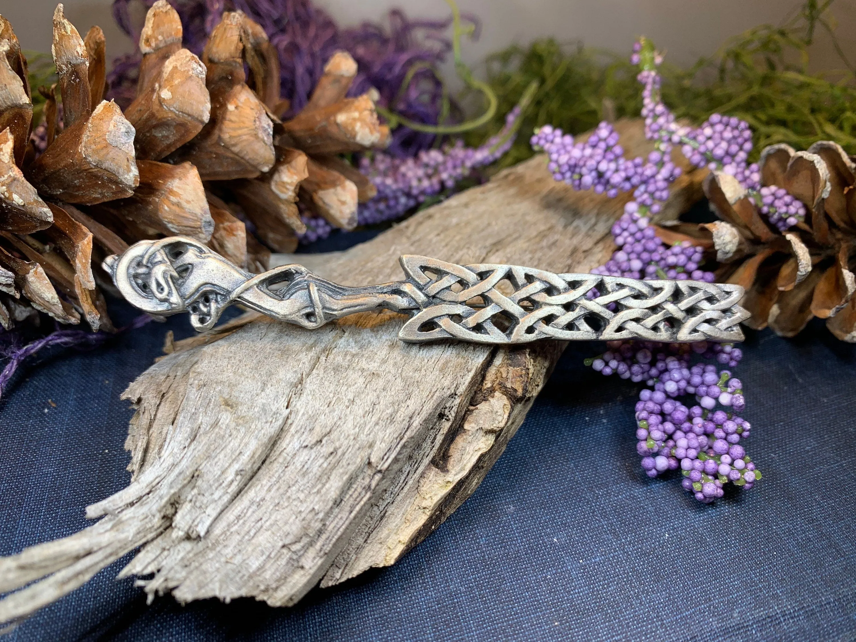 Celtic Wolf Kilt Pin