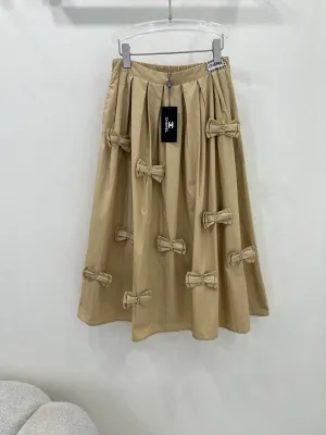 CH 25 new pleated skirt