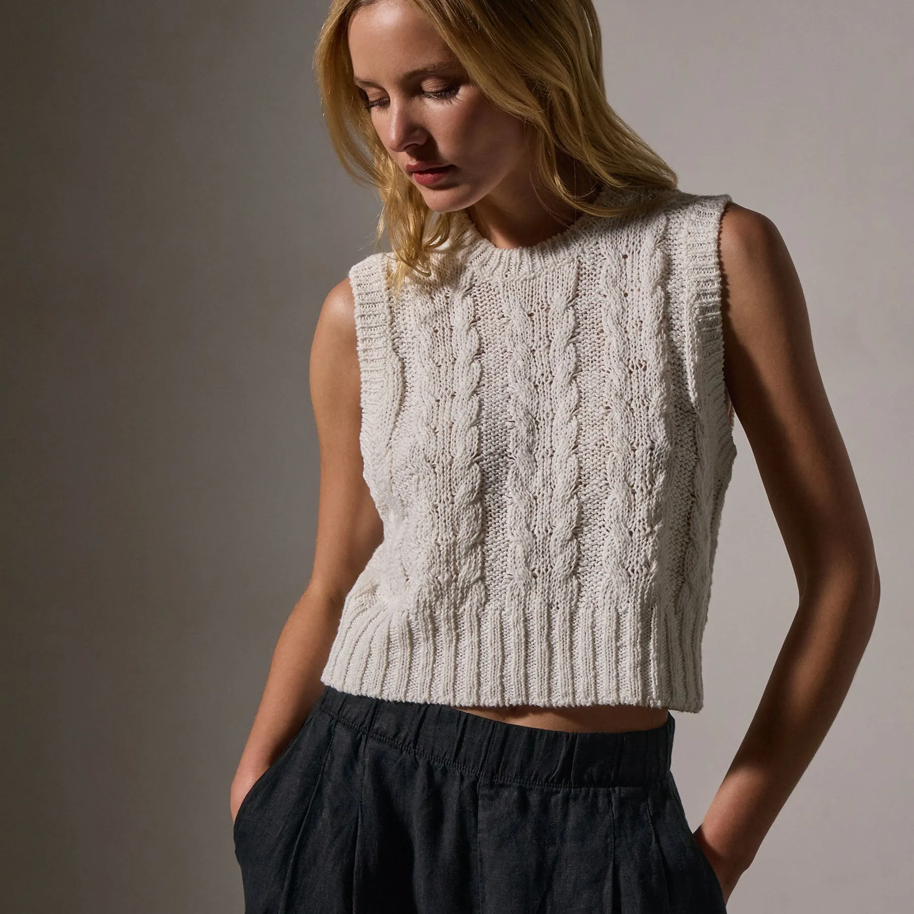Cotton Linen Cable Knit Vest - White