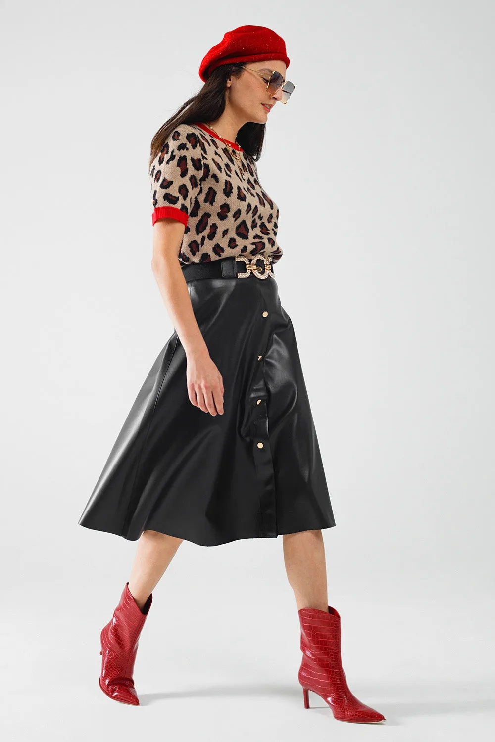 cozy panther print sweater shirt with red edges