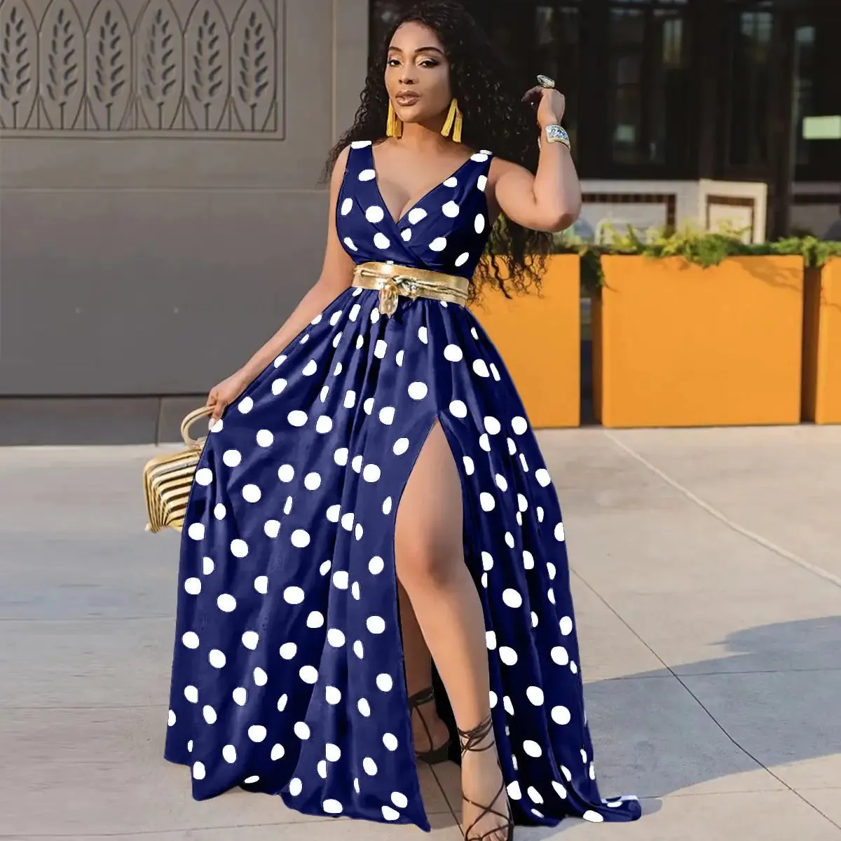 Flattering Party Dresses for Every Figure: Elegant Styles That Highlight Your Curves