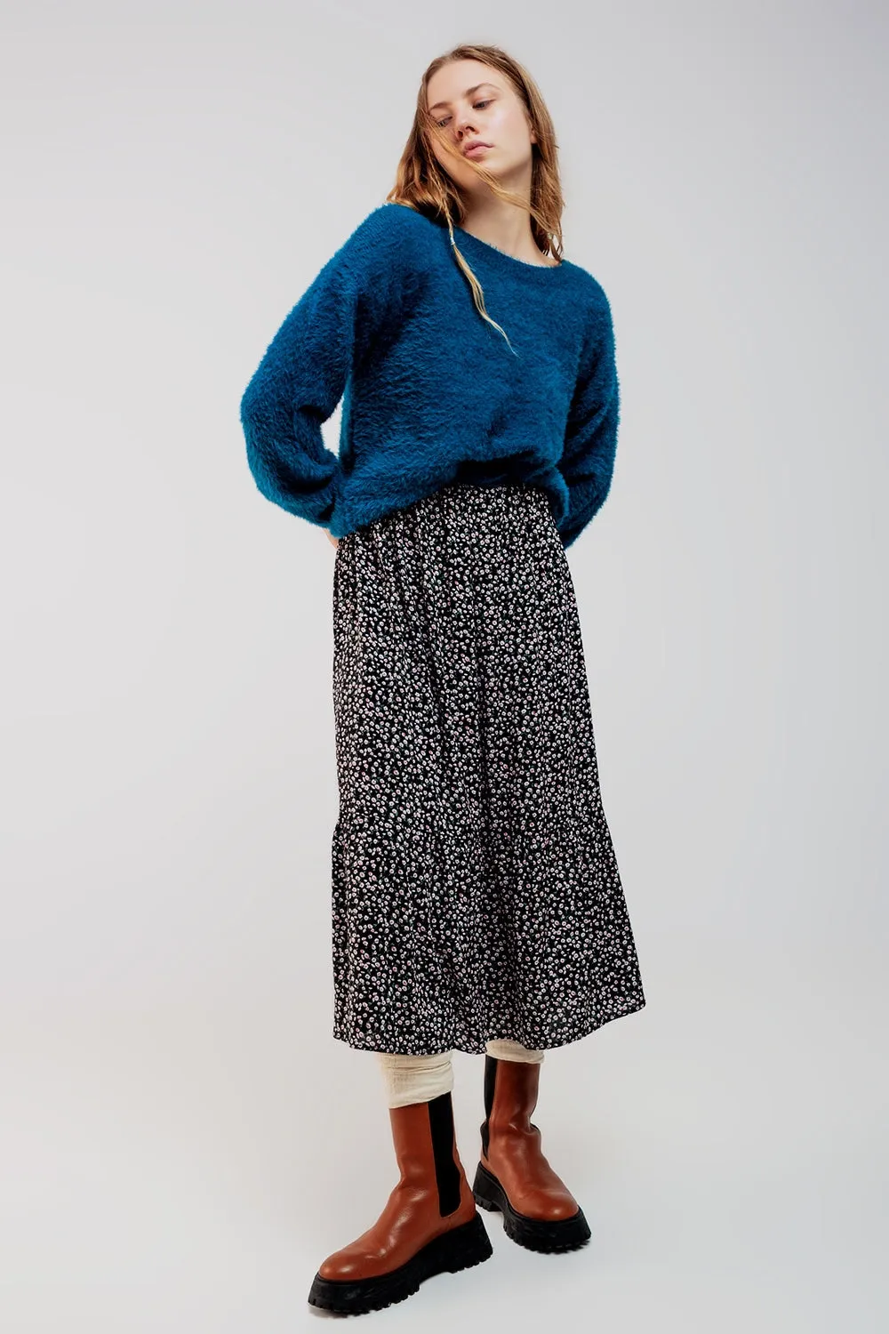 Fluffy knit jumper in blue