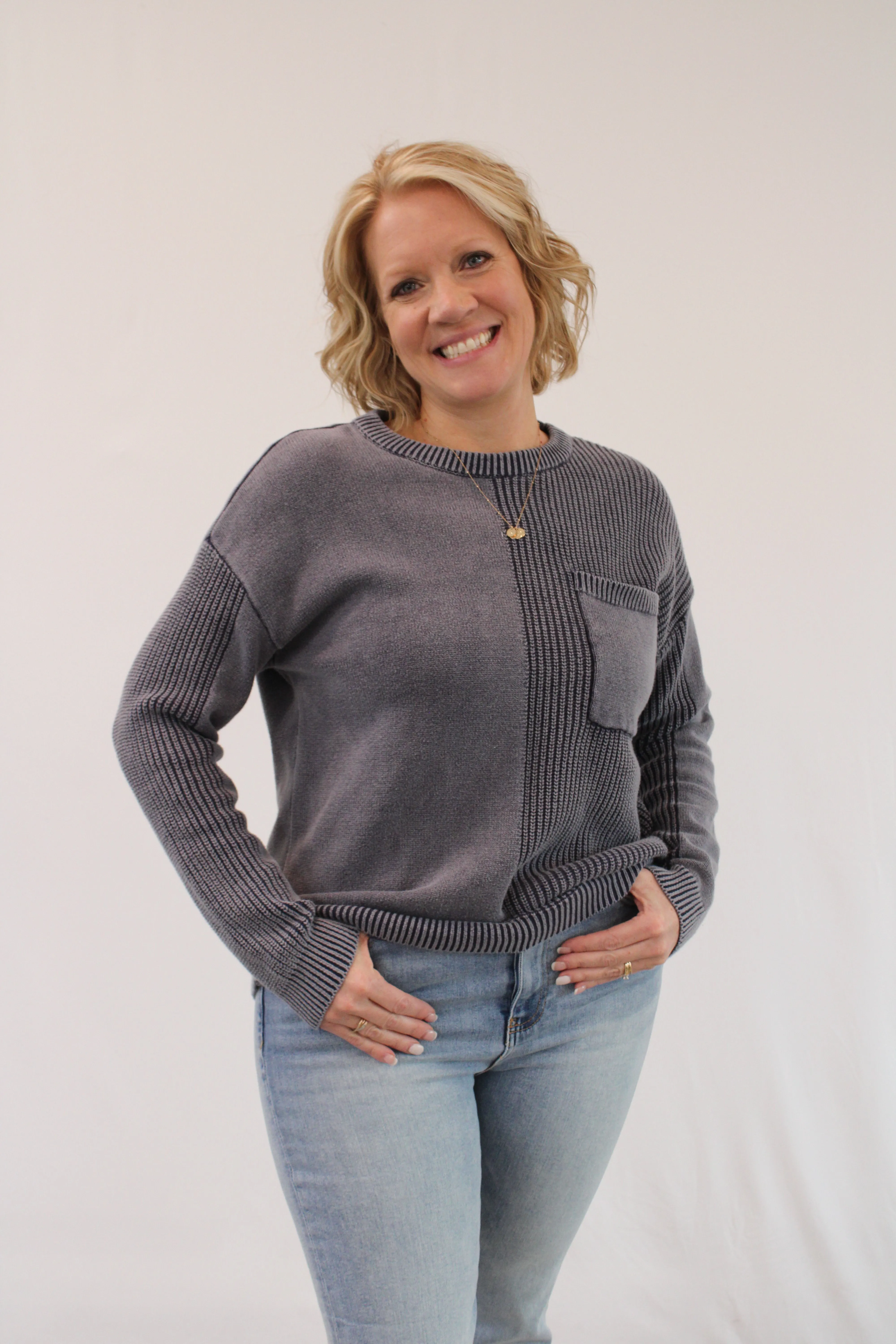 GUINEVERE WASHED POCKET SWEATER