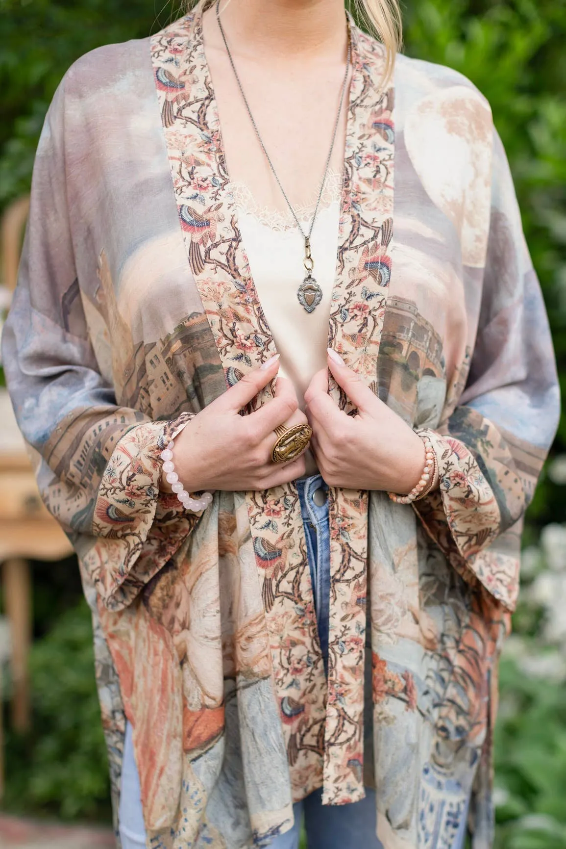 Imaginarium Matinée Duster Kimono w/ Moon mid-length