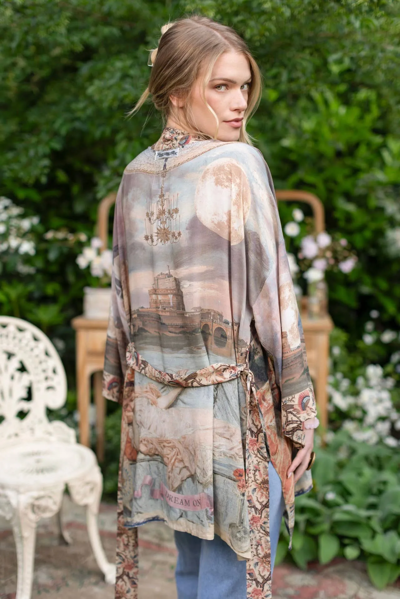 Imaginarium Matinée Duster Kimono w/ Moon mid-length