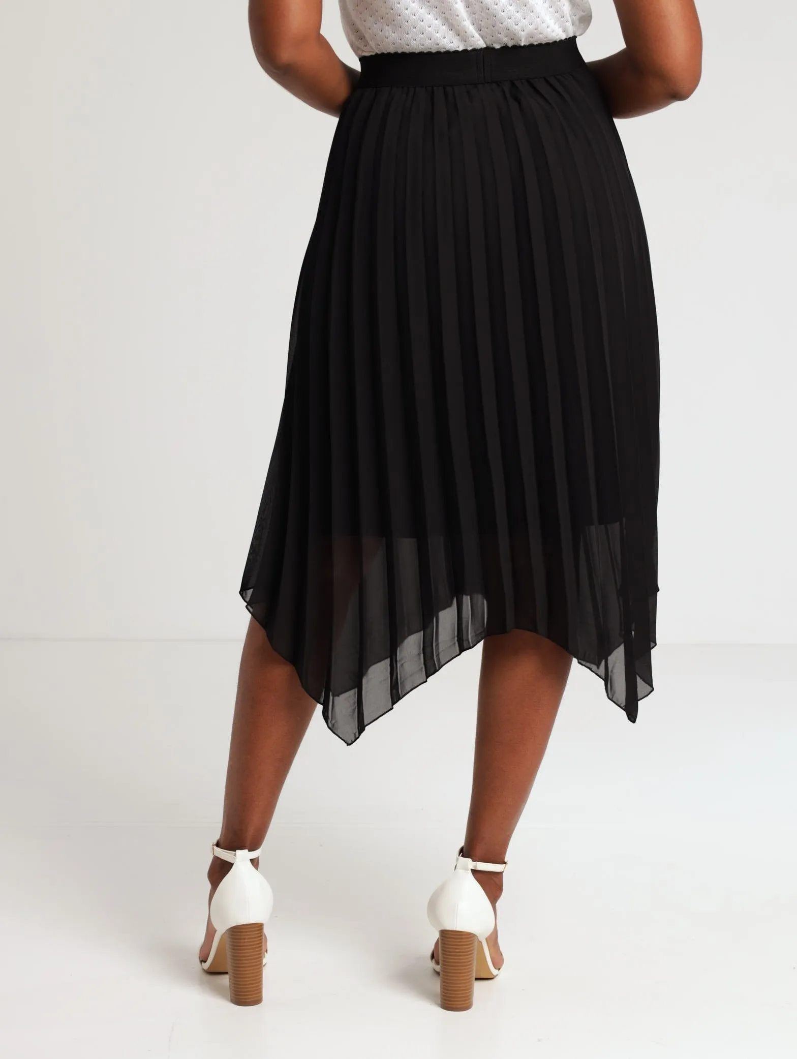 Ladies Pleated Hanky Hem Skirt - Black