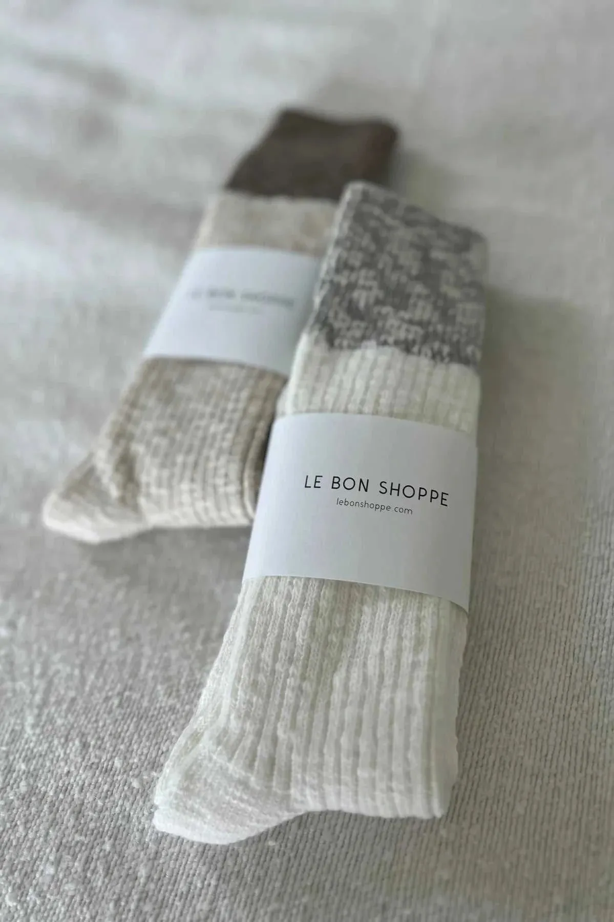 Le Bon Shoppe Cottage Socks White Linen And Grey
