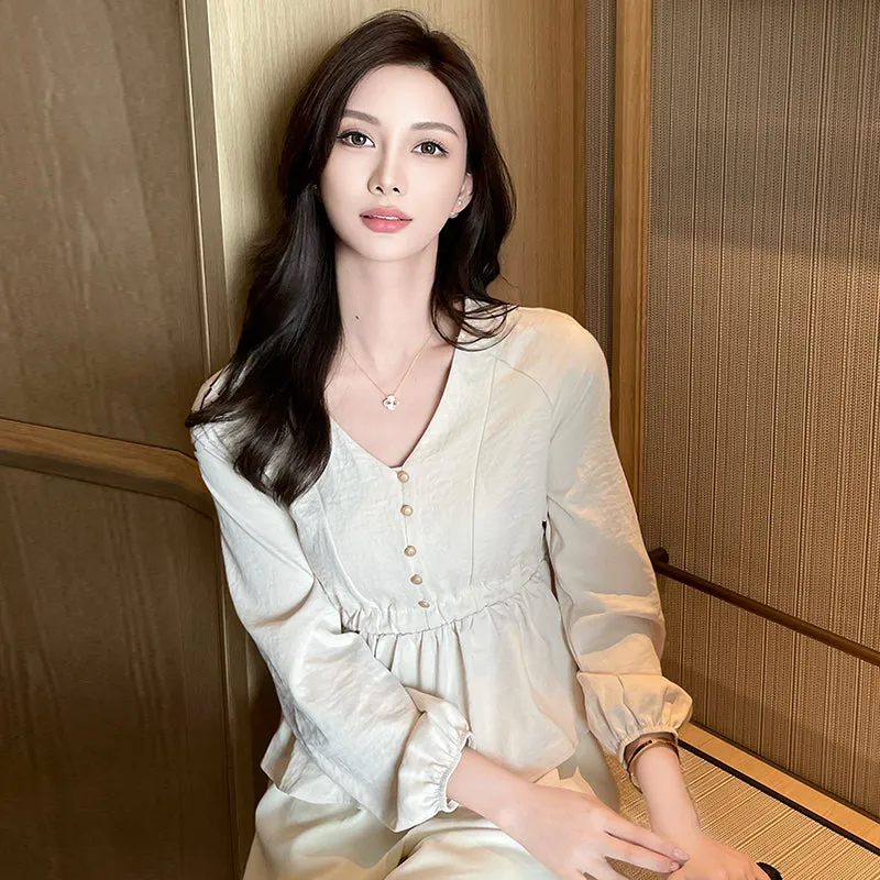 Lightweight Long Sleeve Blouse with V-Neck and Beautiful Broderie