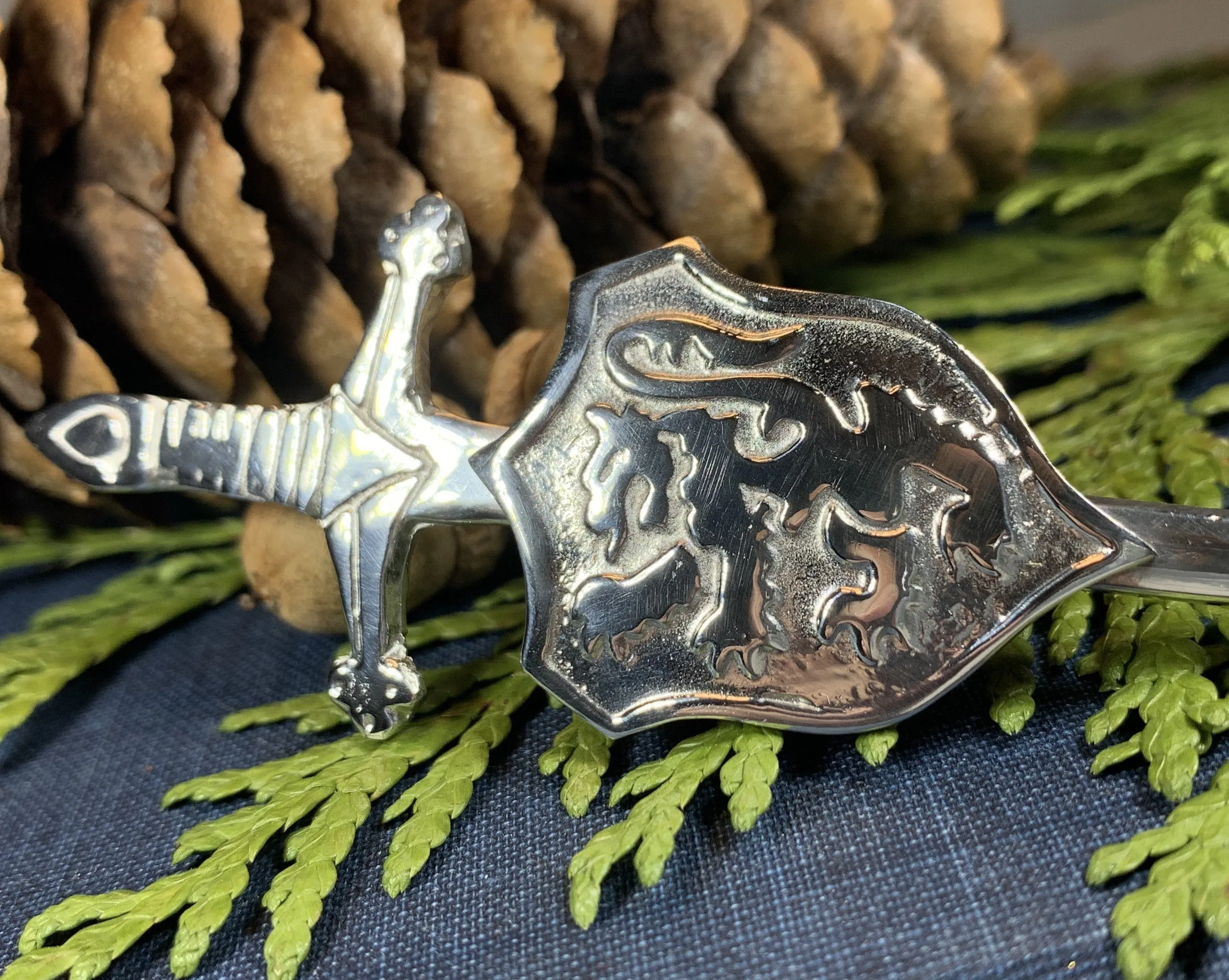 Lion Sword Kilt Pin