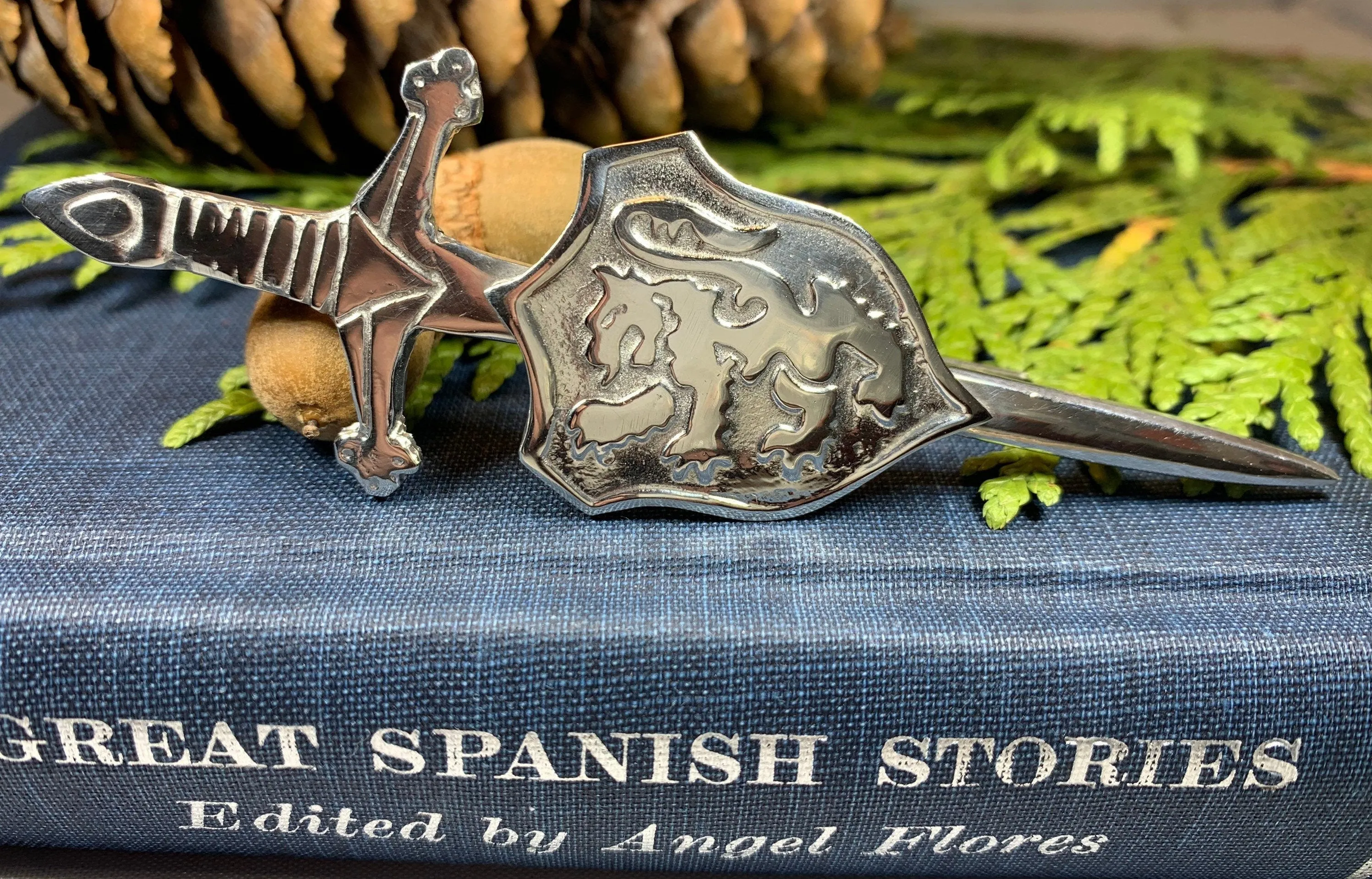 Lion Sword Kilt Pin