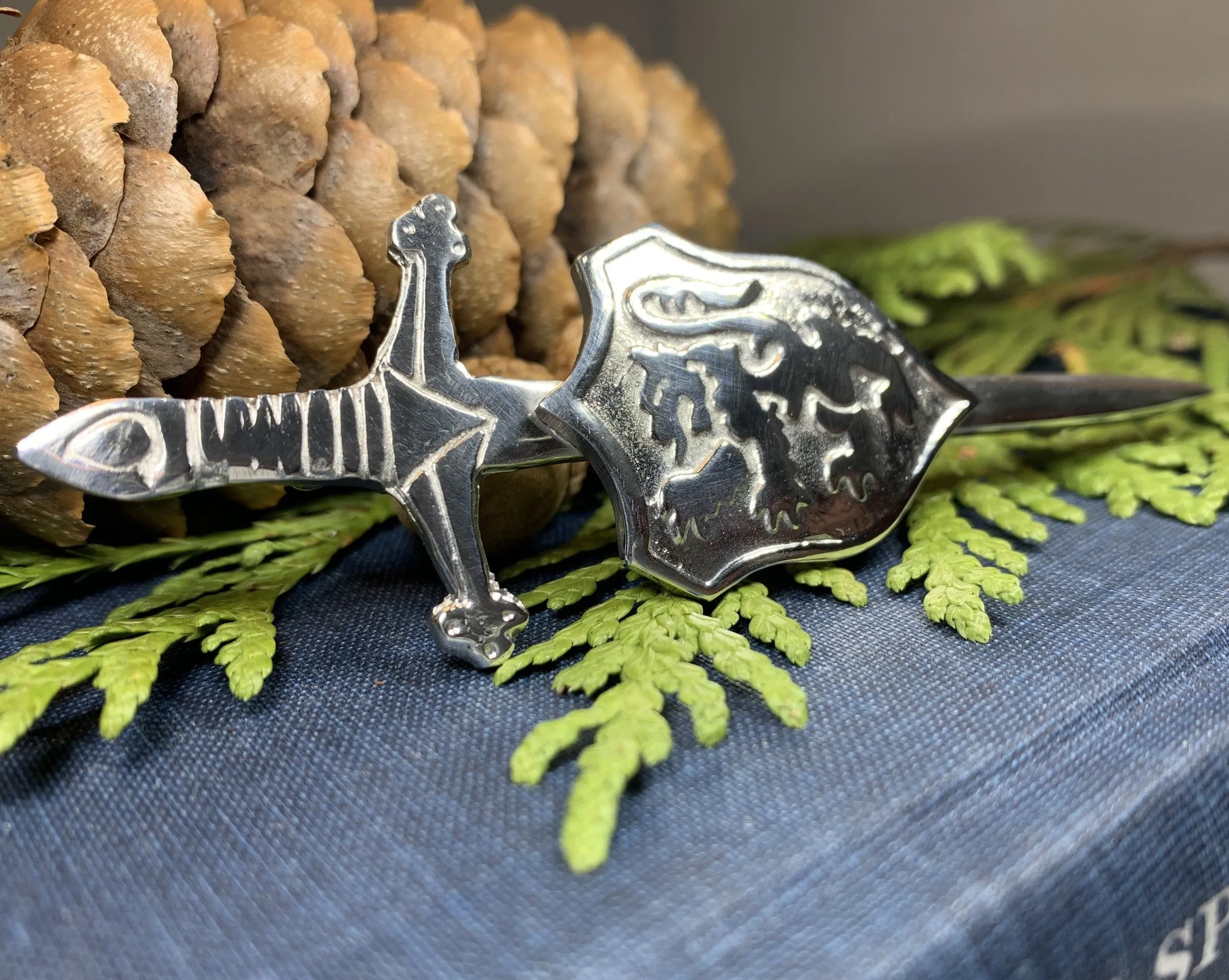 Lion Sword Kilt Pin