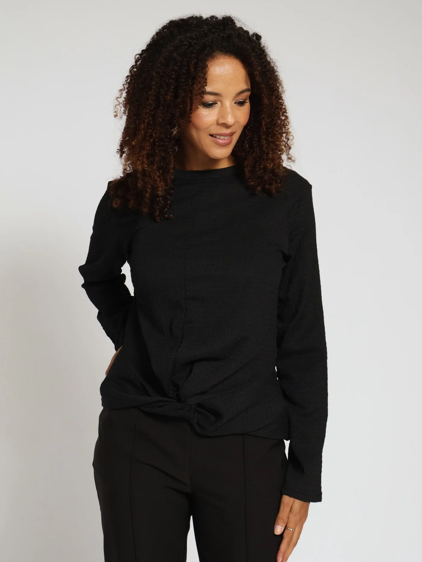 Long Sleeve Textured Knit Active Top - Black
