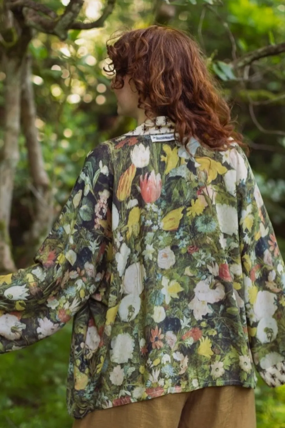 MARKET OF STARS I DREAM IN FLOWERS CROPPED KIMONO