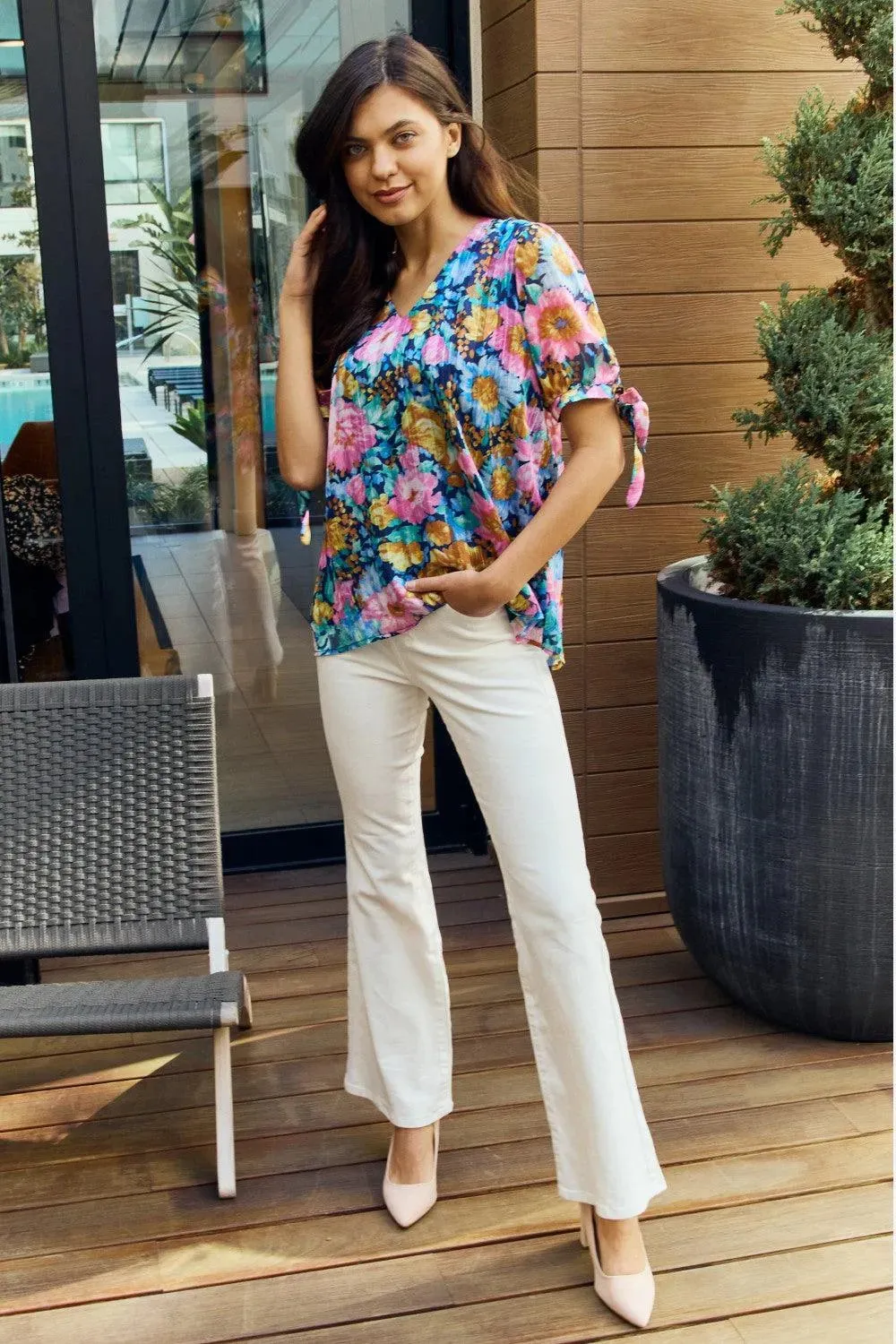 Petal Dew, Floral V-Neck Tie Detail Blouse