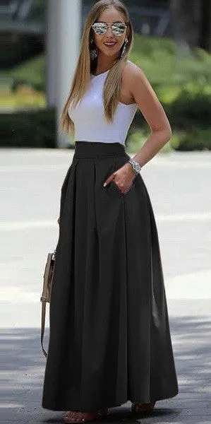 Plain pleated skirt with high waist