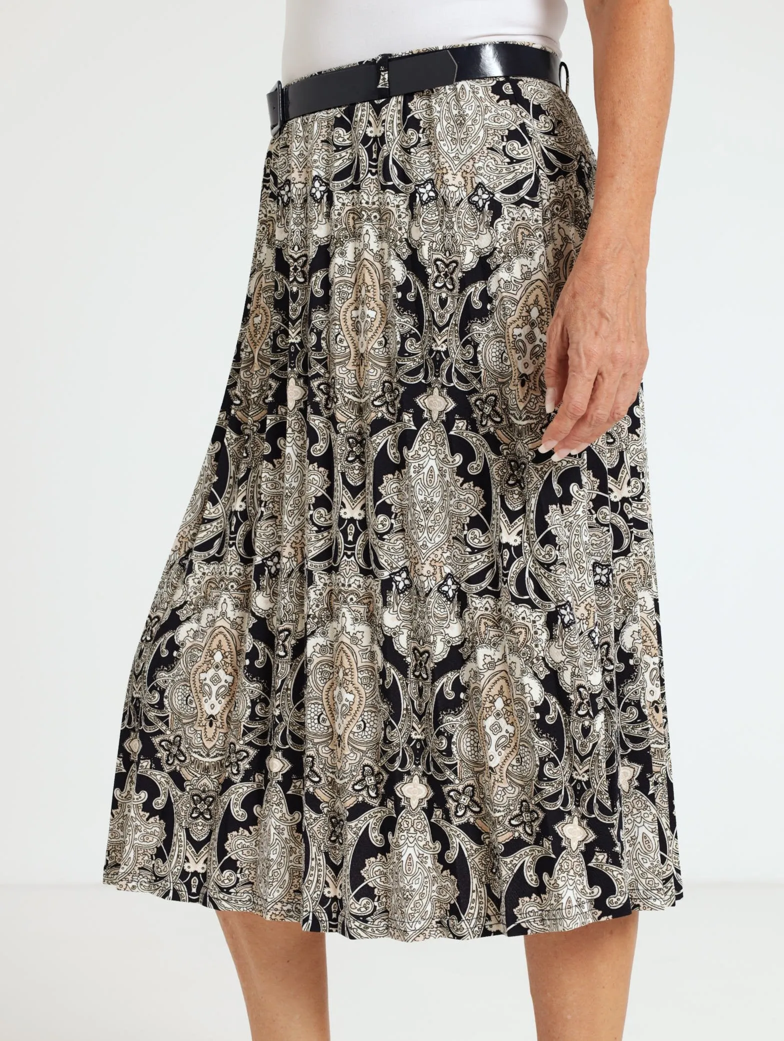 Pleated Skirt With Patent Belt - Navy