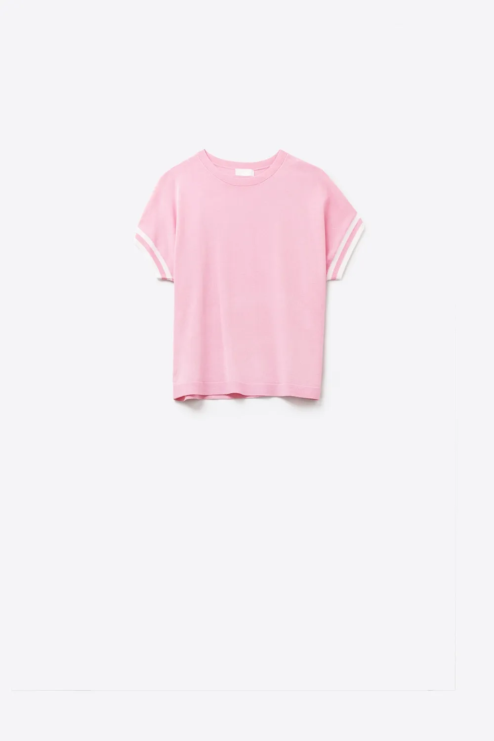 relafed fit Sweater In pink with white contrast detail