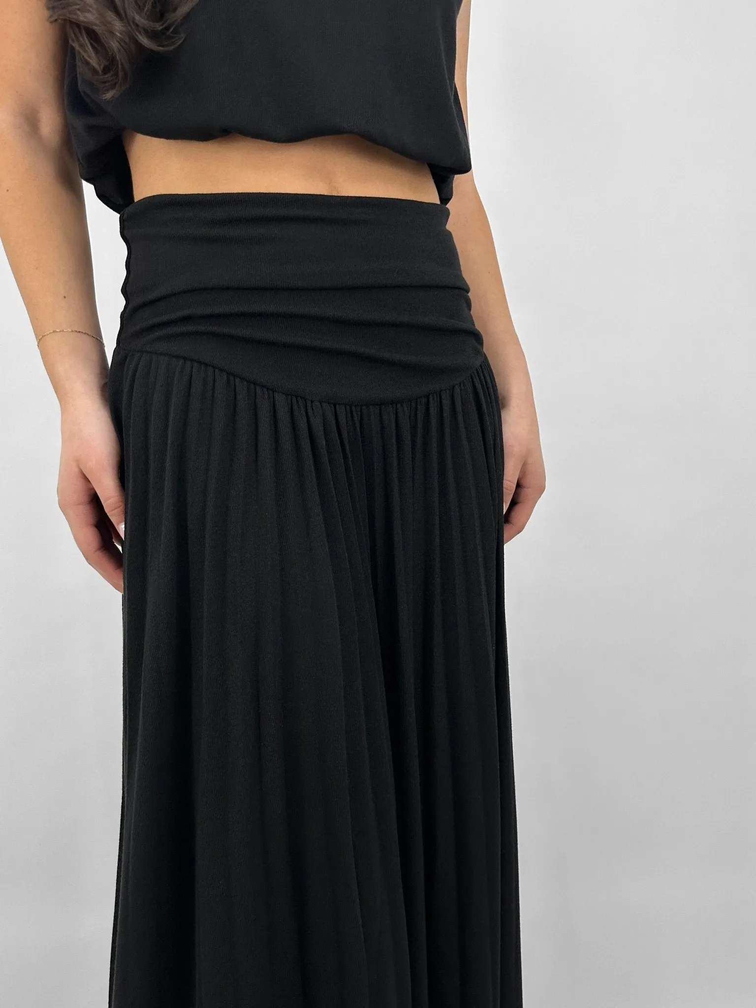 Ruche Waist Pleated Maxi Skirt