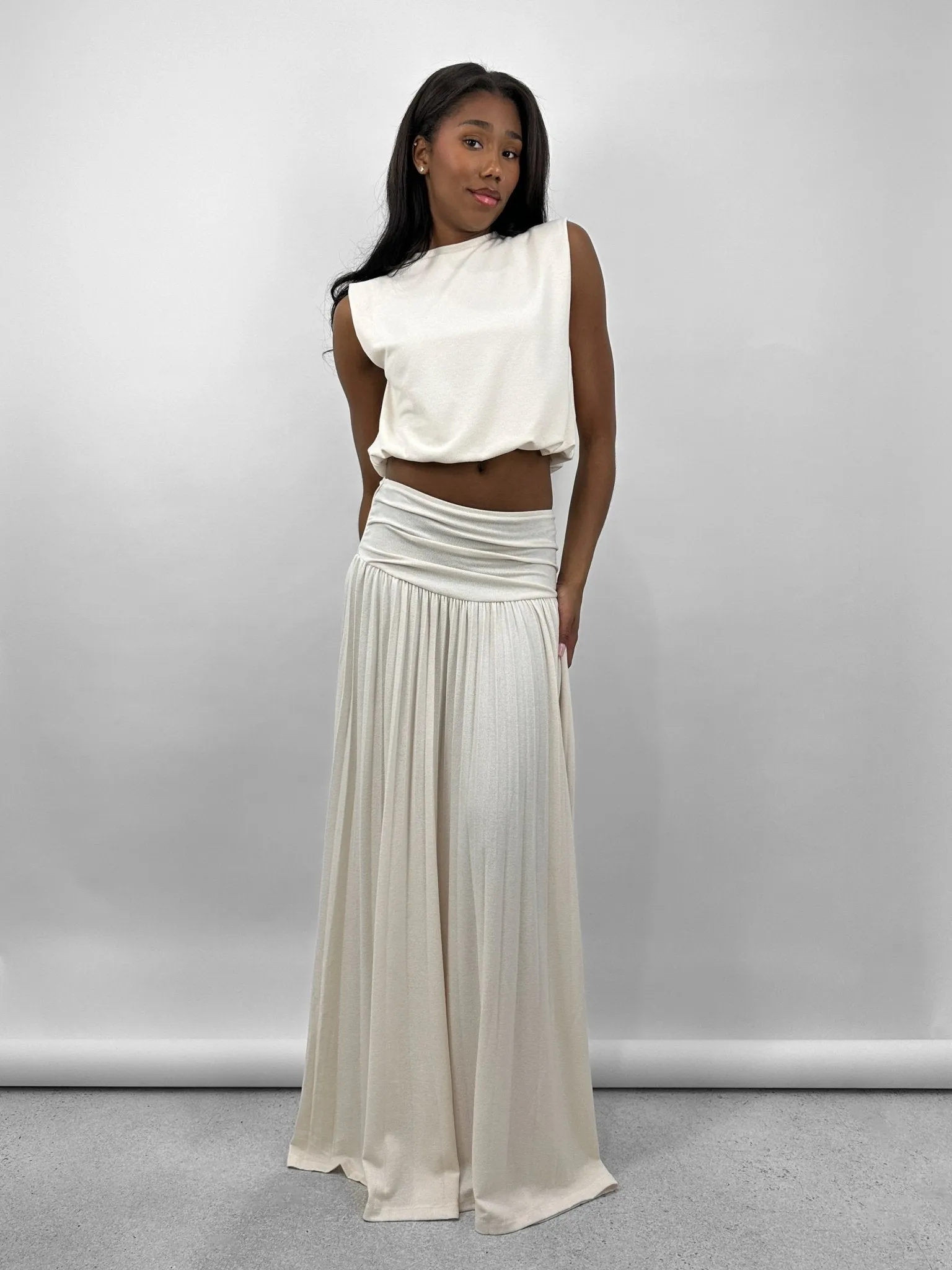 Ruche Waist Pleated Maxi Skirt