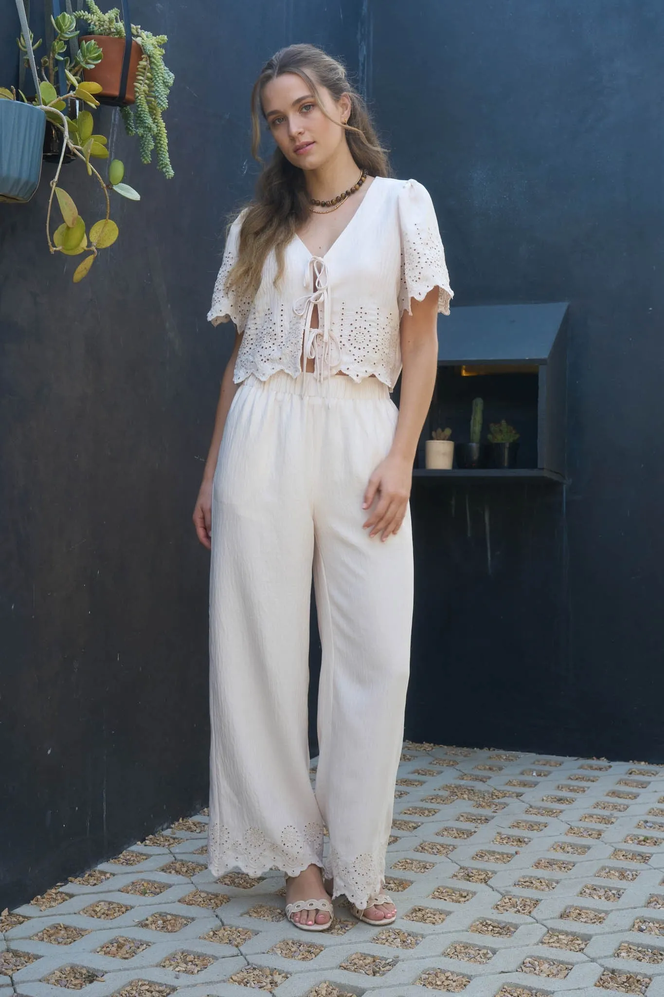 Selah Eyelet Trim Blouse, White