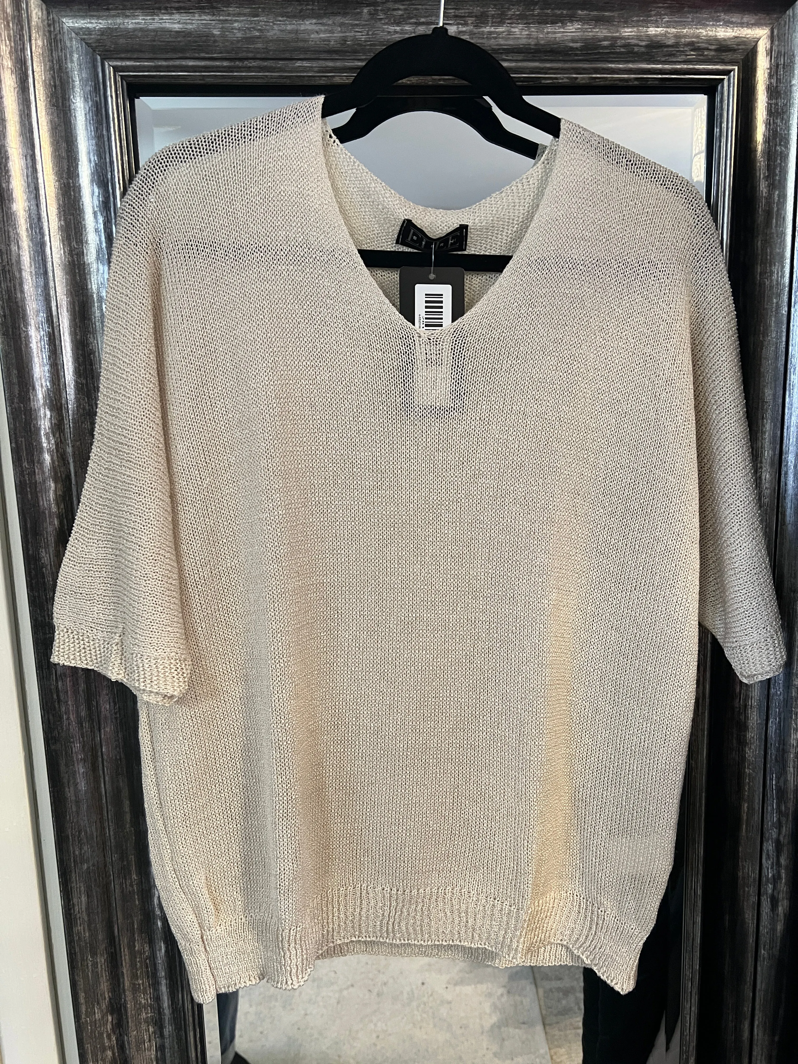Short Sleeved V-Neck Sweater - Two Colours