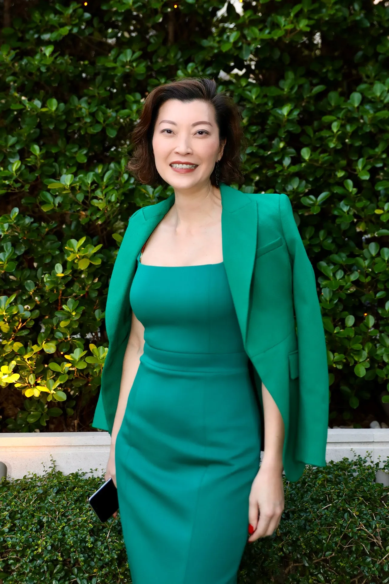SQUARE NECKLINE IN DARK GREEN
