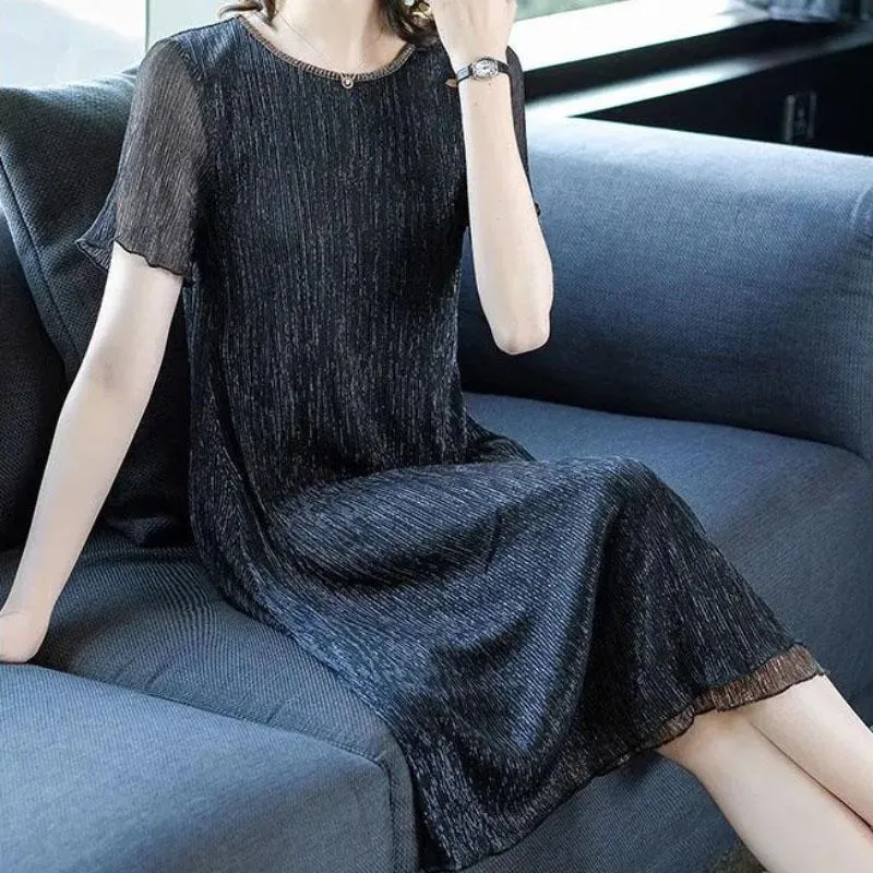 Summer Women Long Large Size Dresses Short Sleeves Solid Color Over-the-knee Long Skirts Casual Women's Pleated Skirts