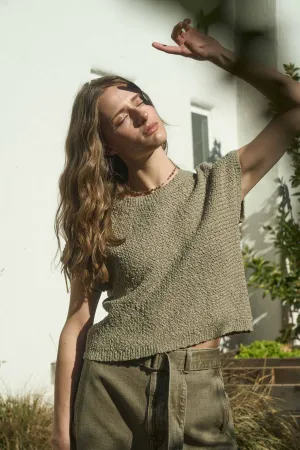 TEXTURED KNIT CREW NECK SHORT SLEEVE PULLOVER