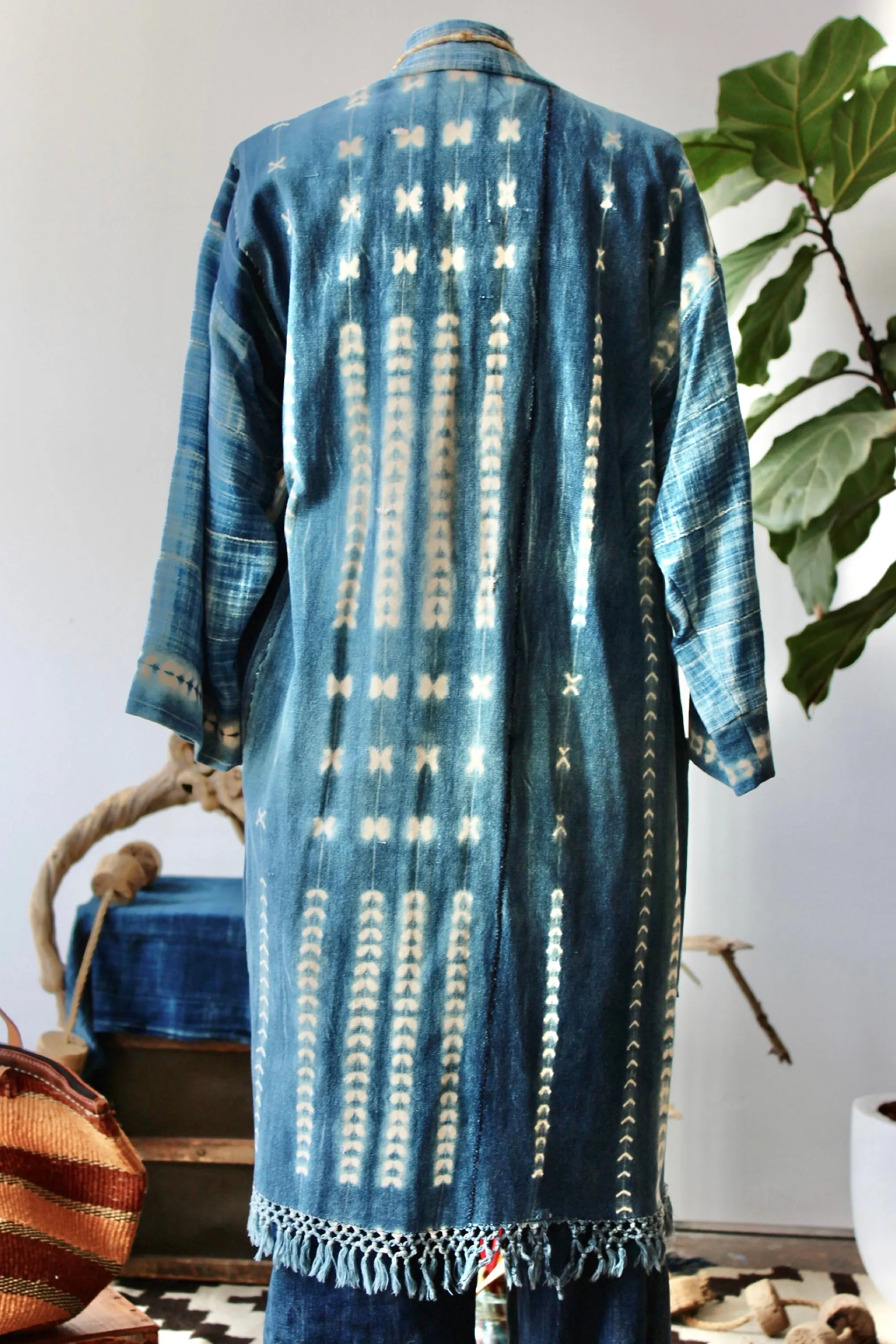 The Highlands Foundry Long Indigo Shibori Duster THF6