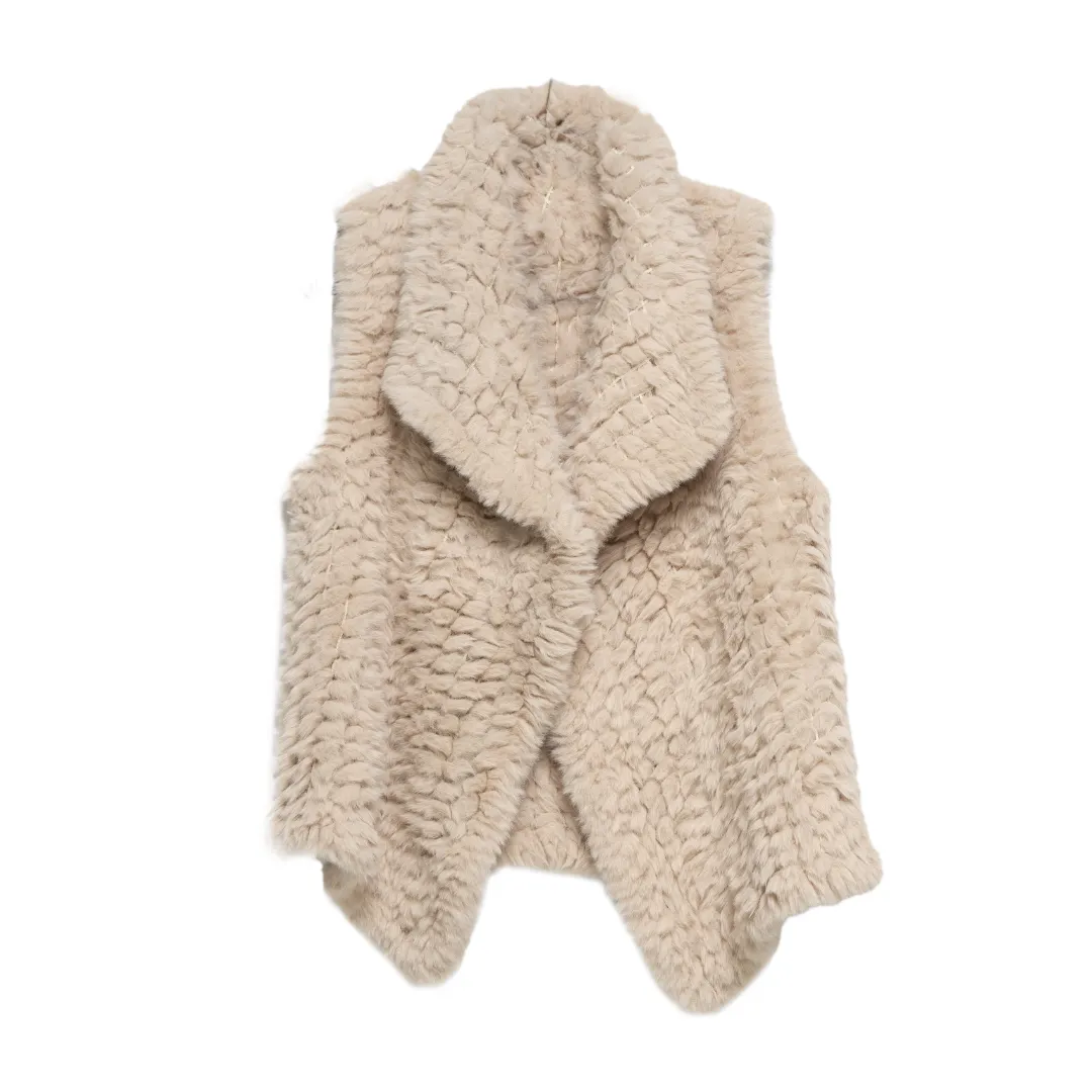 THSP1061: Ivory: Plush Faux Fur Vest