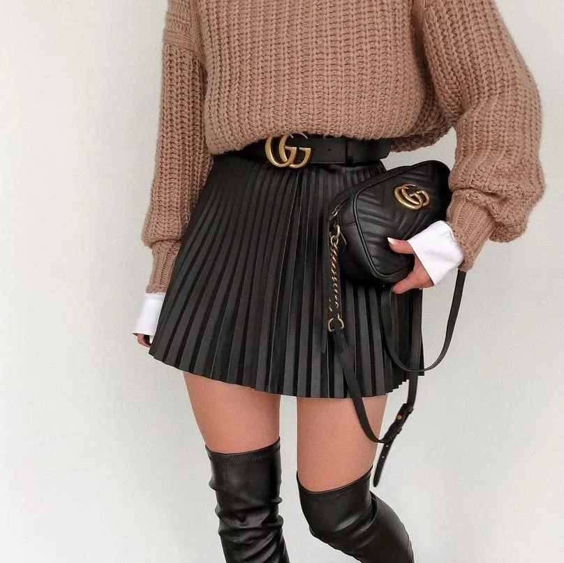 Trendy draped pleated knitted mini skirts