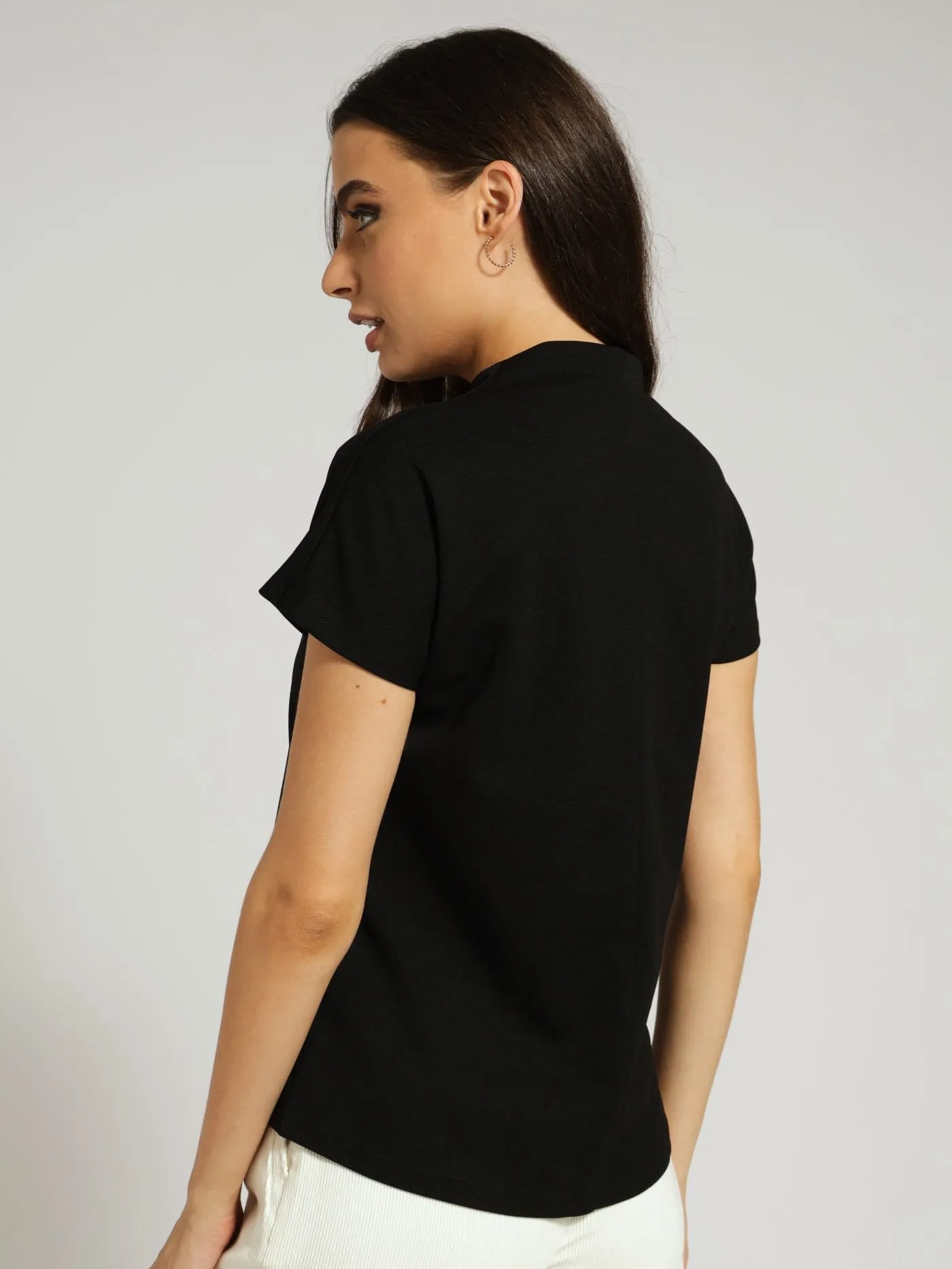 V-Neck Basic Blouse - Black