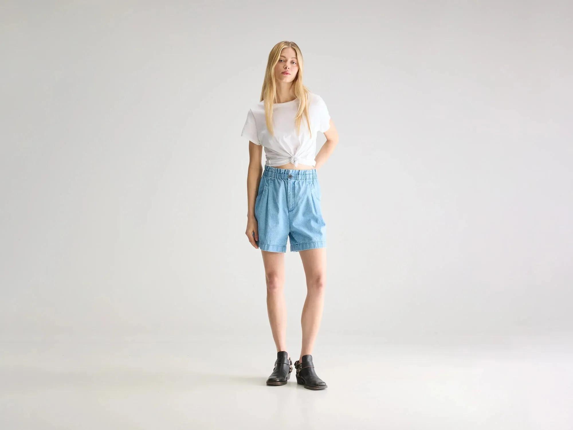 Willa Shorts - Blue Bleach