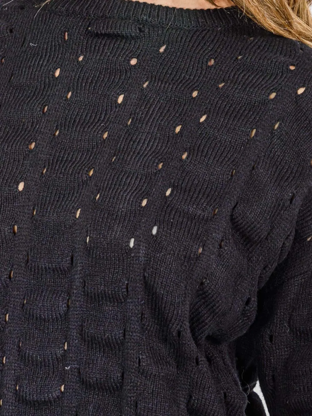 WOMEN'S LONG SLEEVE DETAILED KNIT PULLOVER SWEATER